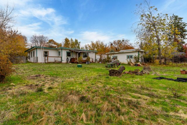 1535 SW Foundry Street, Grants Pass, OR 97526