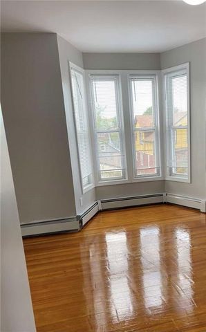 30 Fallon Avenue, Providence, RI 02908