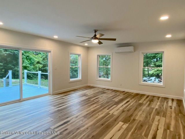 563 Old Indian Road, Milton, NY 12547