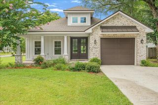 1402 E Fisher St, Pensacola, FL 32503