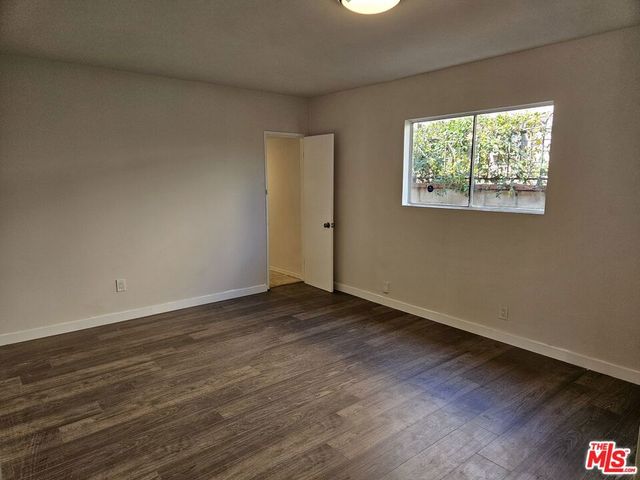 263 E 84th Place, Los Angeles, CA 90003