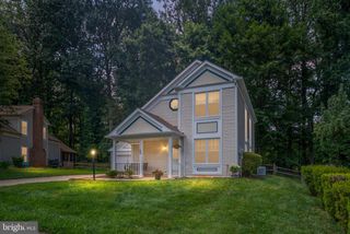 15091 HOLLEYSIDE DR, Dumfries, VA 22025