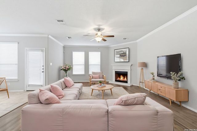 2313 Broken Wheel Ln, New Braunfels, TX 78130