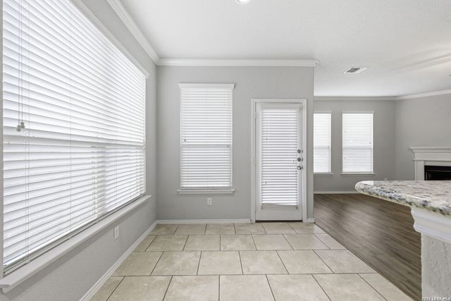 2313 Broken Wheel Ln, New Braunfels, TX 78130