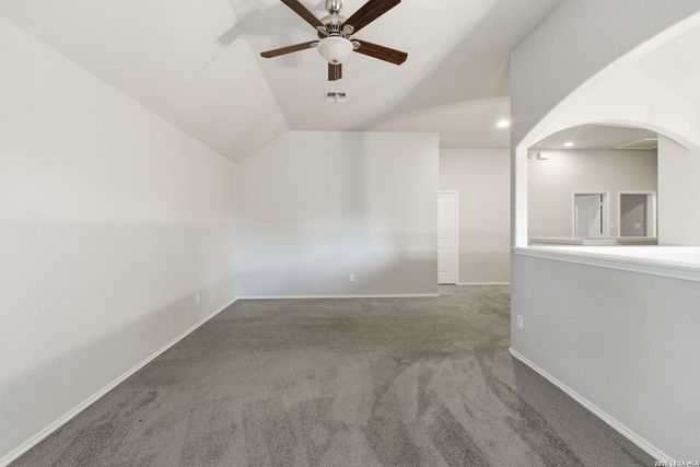 2313 Broken Wheel Ln, New Braunfels, TX 78130