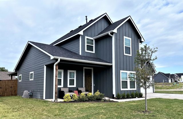 4730 Dry Creek Lane, Sherman, TX 75092