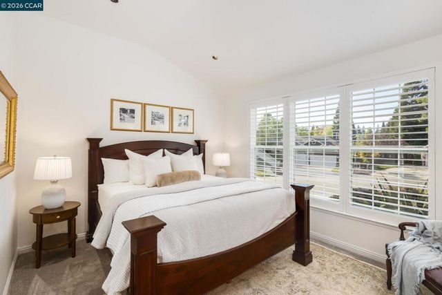 7 Eastward Ln, Danville, CA 94506