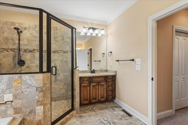 239 Cherokee Dock Rd, Lebanon, TN 37087