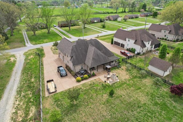 239 Cherokee Dock Rd, Lebanon, TN 37087