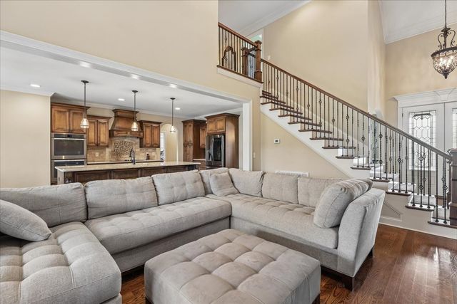 239 Cherokee Dock Rd, Lebanon, TN 37087