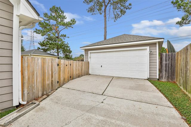 19106 Spruce Bough Lane, Humble, TX 77346