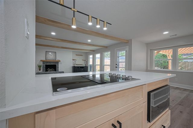 3 Roserush Court, The Woodlands, TX 77380