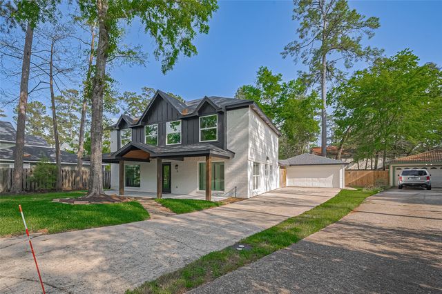 3 Roserush Court, The Woodlands, TX 77380