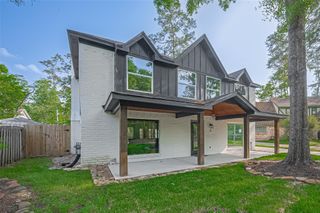 3 Roserush Court, The Woodlands, TX 77380