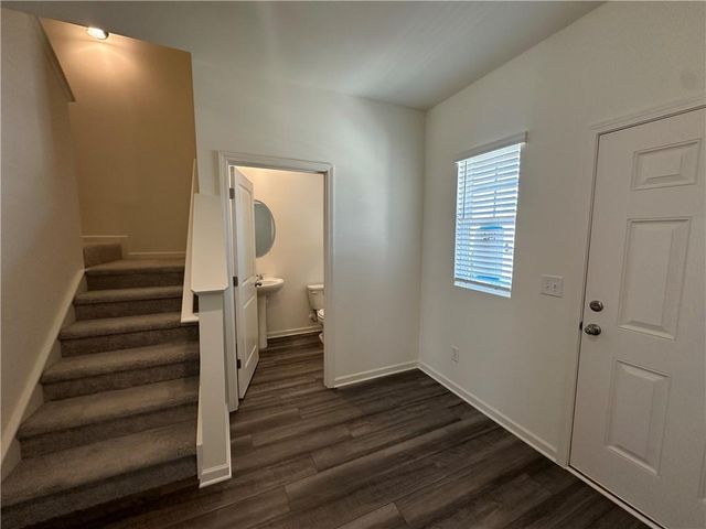 85 Heartland Drive, Dallas, GA 30157