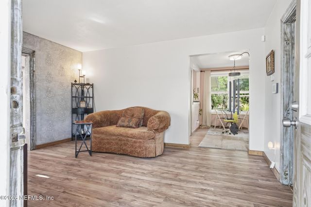 2522 SOUTHSIDE Boulevard, Jacksonville, FL 32216