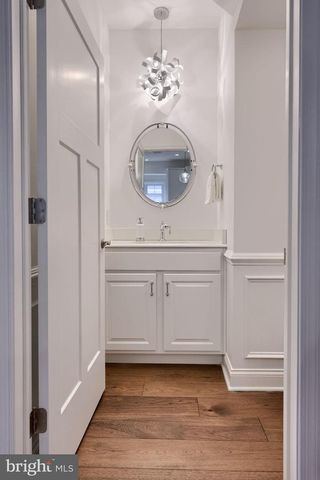 1032 PRESIDENTS DR, Lititz, PA 17543