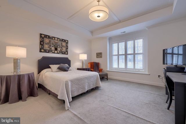 1032 PRESIDENTS DR, Lititz, PA 17543