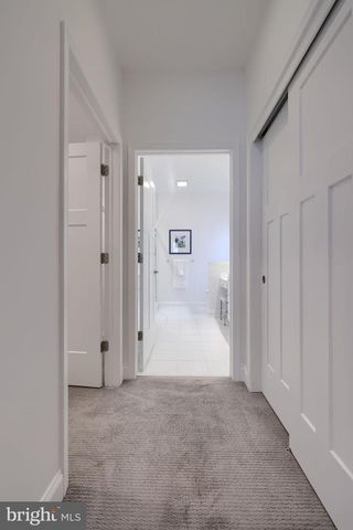 1032 PRESIDENTS DR, Lititz, PA 17543