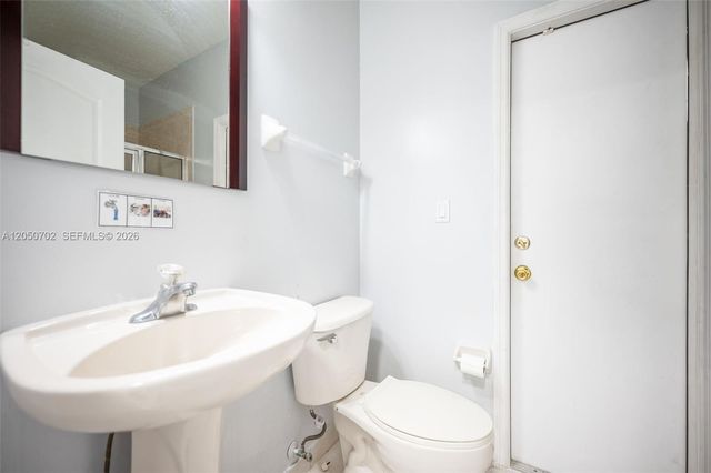 6504 SW 166th Court, Miami, FL 33193