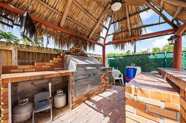 6504 SW 166th Court, Miami, FL 33193