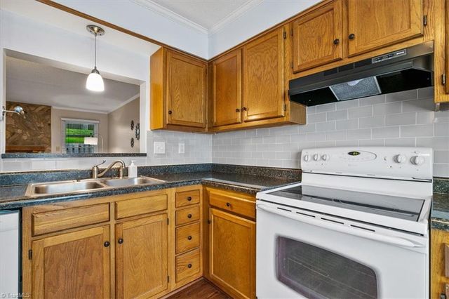 4397 Baylor Street, Greensboro, NC 27455