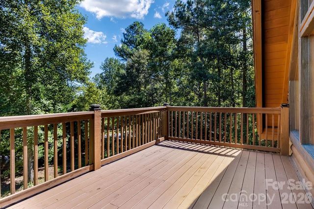 447 Hidden Lake Parkway, Nebo, NC 28761