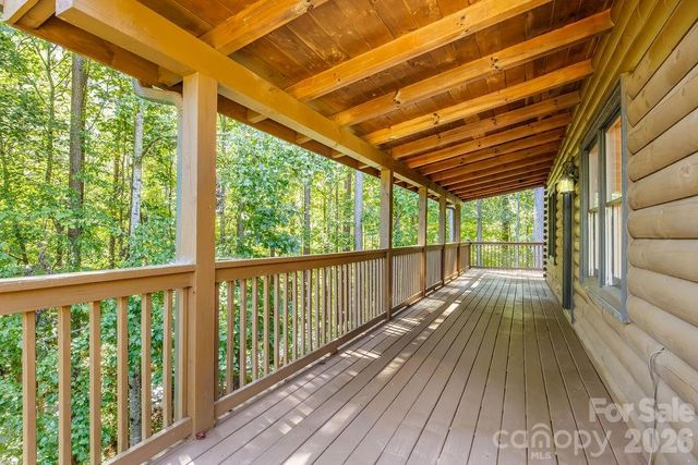 447 Hidden Lake Parkway, Nebo, NC 28761