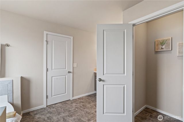 16514 45th Avenue E, Tacoma, WA 98446