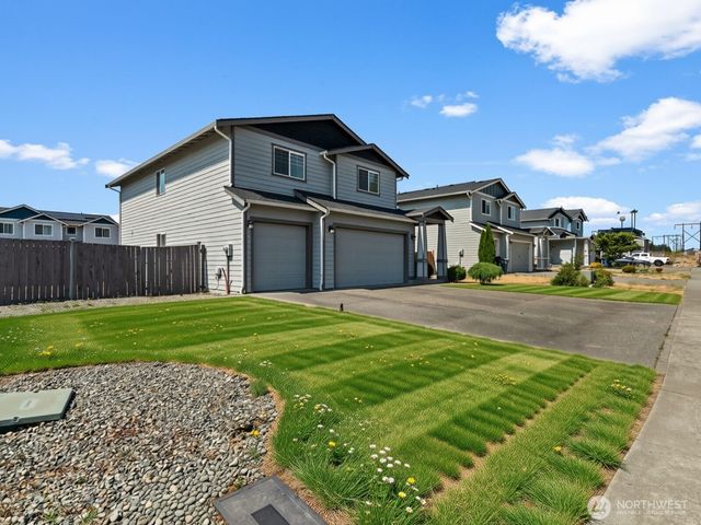 16514 45th Avenue E, Tacoma, WA 98446