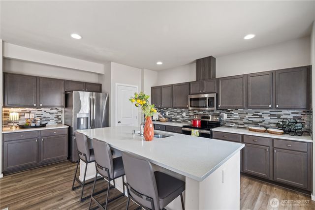 16514 45th Avenue E, Tacoma, WA 98446