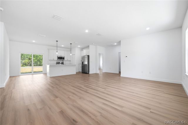 7712 N Tide Point, Citrus Springs, FL 34434