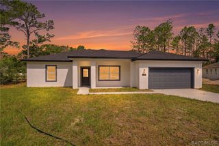7712 N Tide Point, Citrus Springs, FL 34434