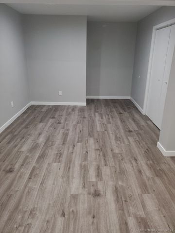 7 Dale Street G1, Stamford, CT 06902