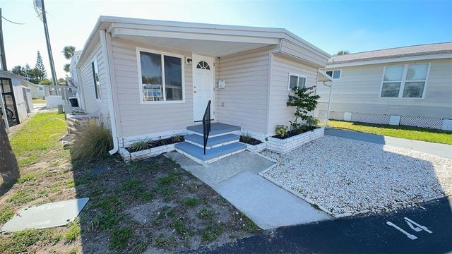 4851 W GANDY BOULEVARD B3L14, Tampa, FL 33611