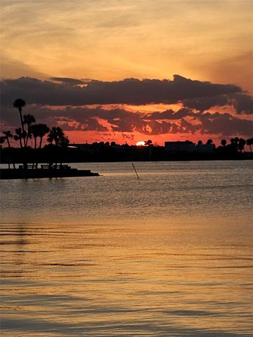 4851 W GANDY BOULEVARD B3L14, Tampa, FL 33611