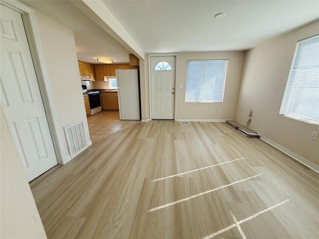 4851 W GANDY BOULEVARD B3L14, Tampa, FL 33611