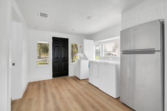 3510 Brooks Street, Dayton, TX 77535