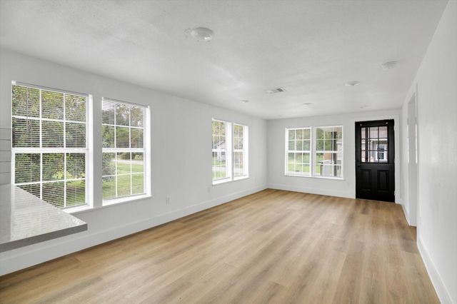 3510 Brooks Street, Dayton, TX 77535