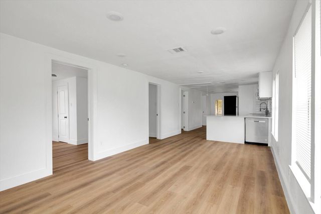 3510 Brooks Street, Dayton, TX 77535