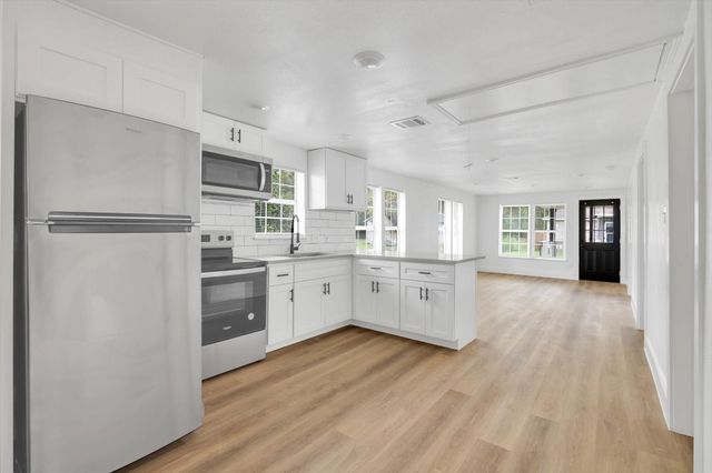 3510 Brooks Street, Dayton, TX 77535