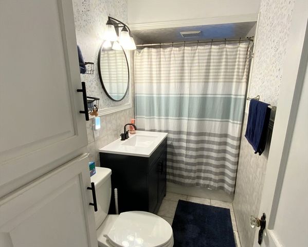 346 Old Connecticut Path, Framingham, MA 01701
