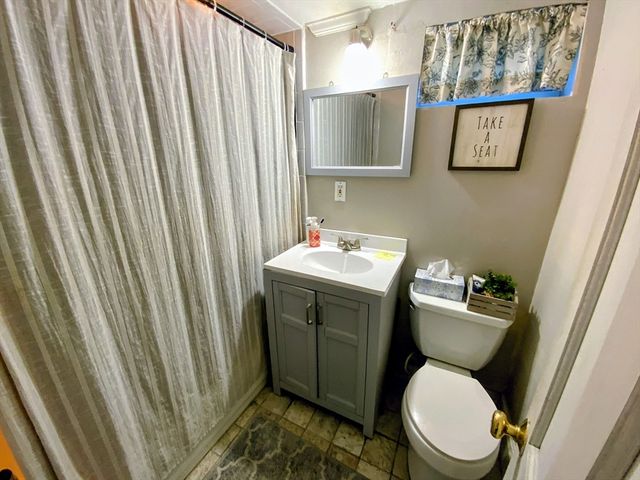 346 Old Connecticut Path, Framingham, MA 01701