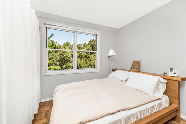 3935 Blackstone Avenue 4K, Bronx, NY 10471
