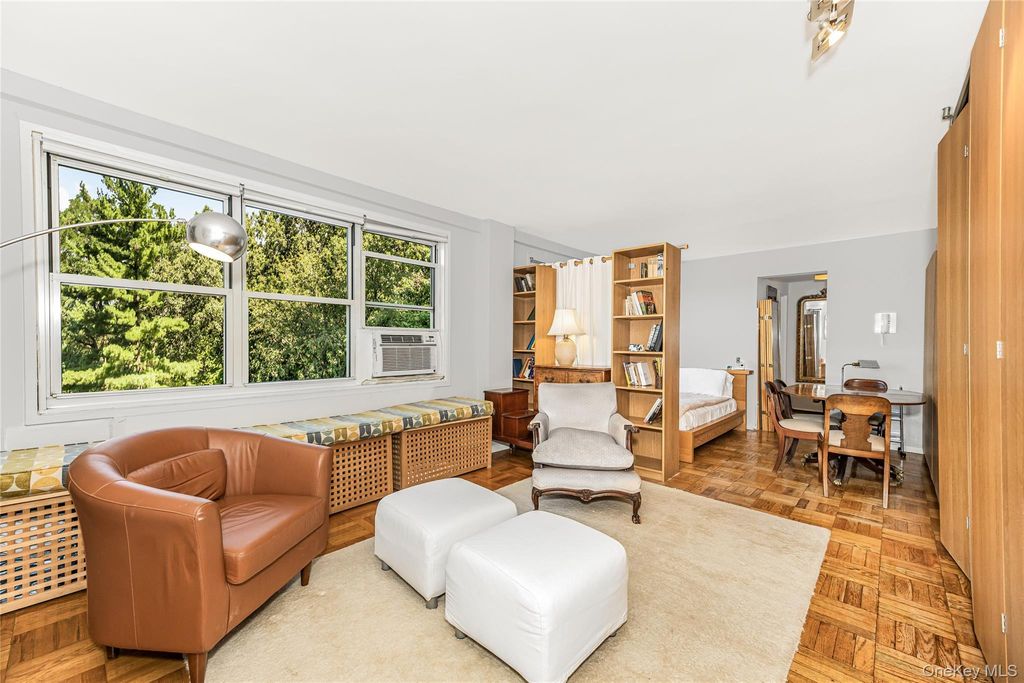 3935 Blackstone Avenue 4K, Bronx, NY 10471