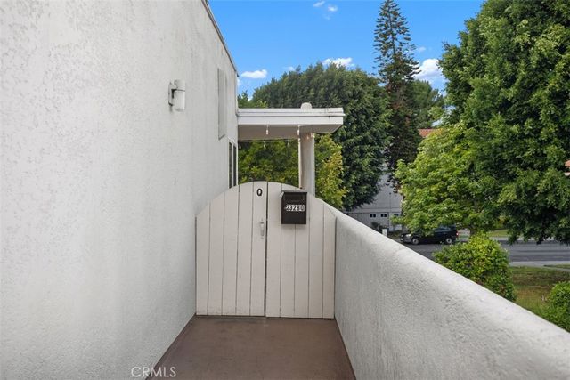 2328 Via Mariposa W Q, Laguna Woods, CA 92637