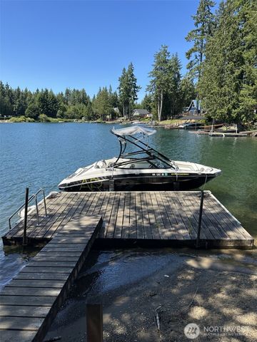 1125 W Lost Lake Road, Shelton, WA 98584