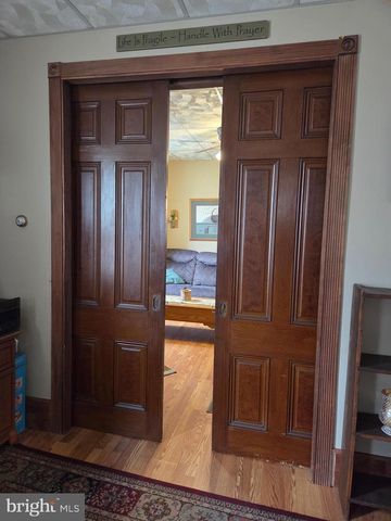 416 W MARKET ST, Williamstown, PA 17098