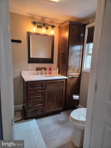 416 W MARKET ST, Williamstown, PA 17098