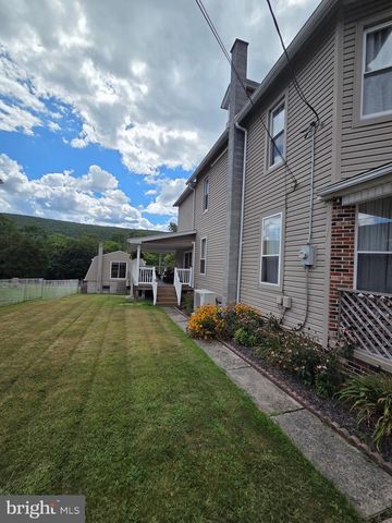 416 W MARKET ST, Williamstown, PA 17098